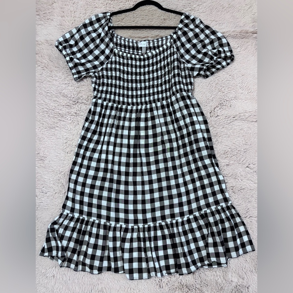 Place Women’s Black & White Gingham Smocked Dress Size XL